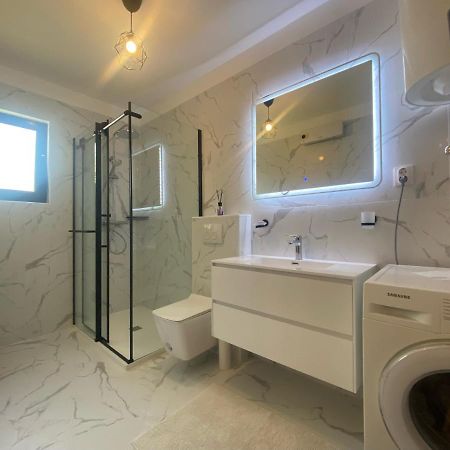Pantos Apartment Porec Bagian luar foto
